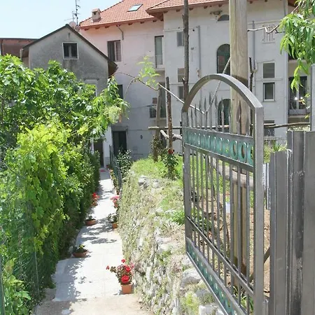 Appartamento Il Paradiso Degli Dei 2 *