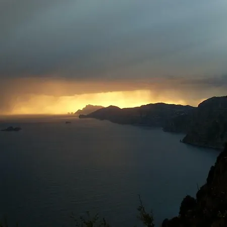 Il Paradiso Degli Dei 2 Апартаменты *