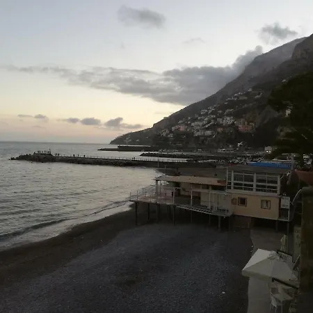 Appartement Il Paradiso Degli Dei 2 *